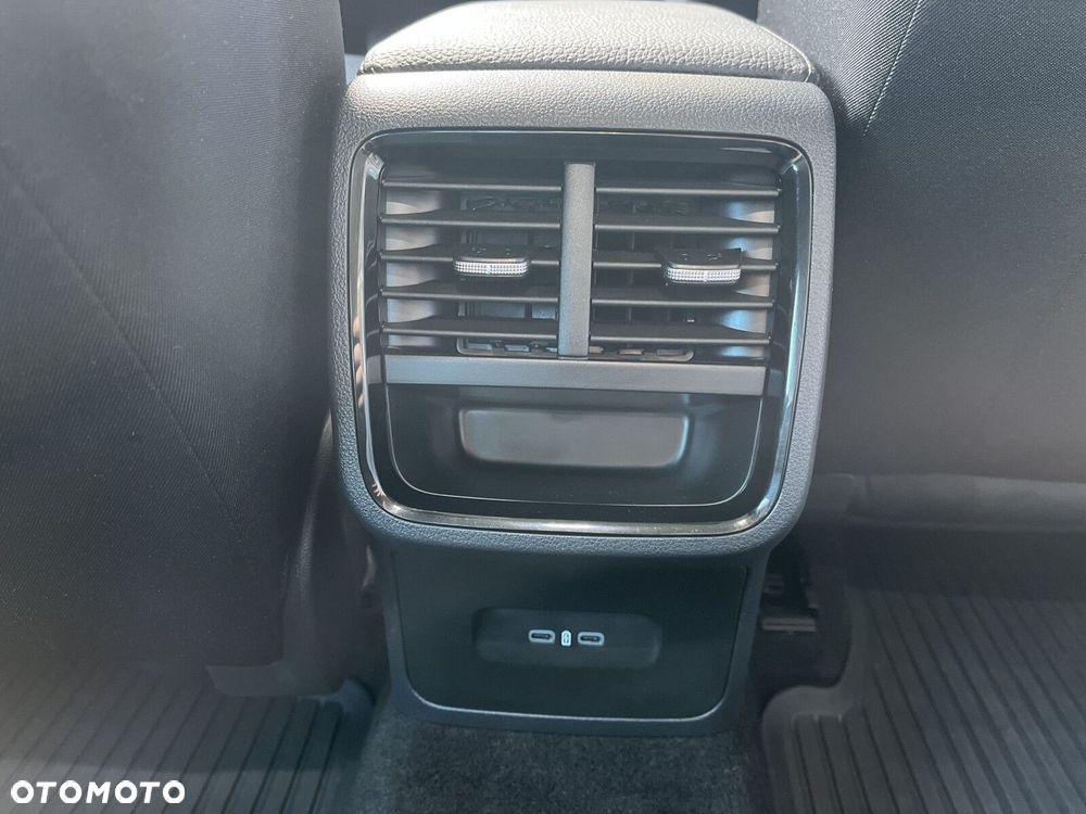 Skoda Octavia 2.0 TDI Selection DSG - 24
