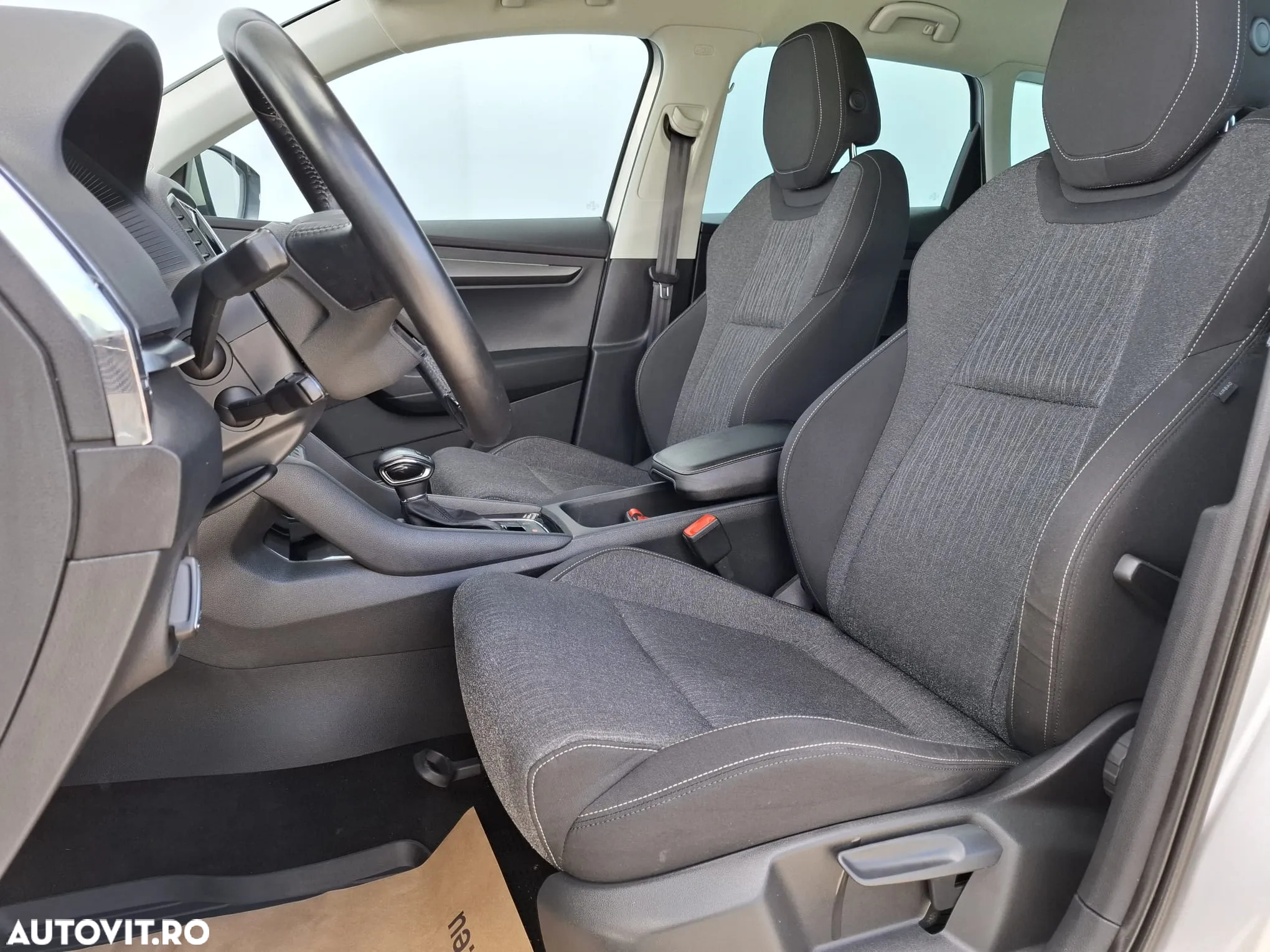 Skoda Karoq 2.0 TDI 4X4 DSG Style - 9