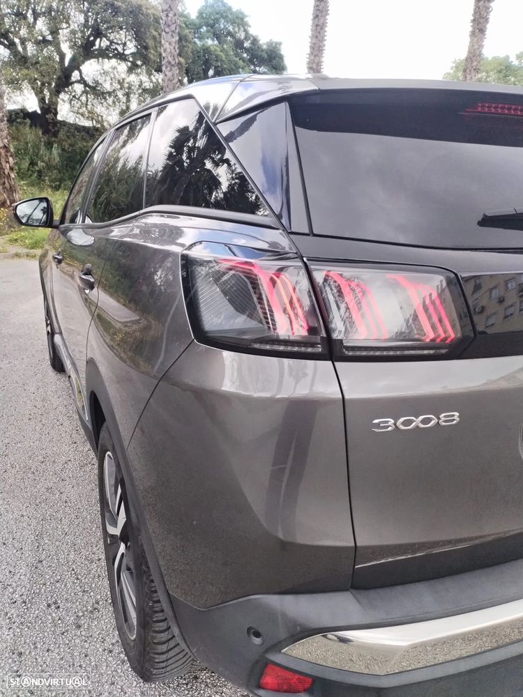 Peugeot 3008 - 11