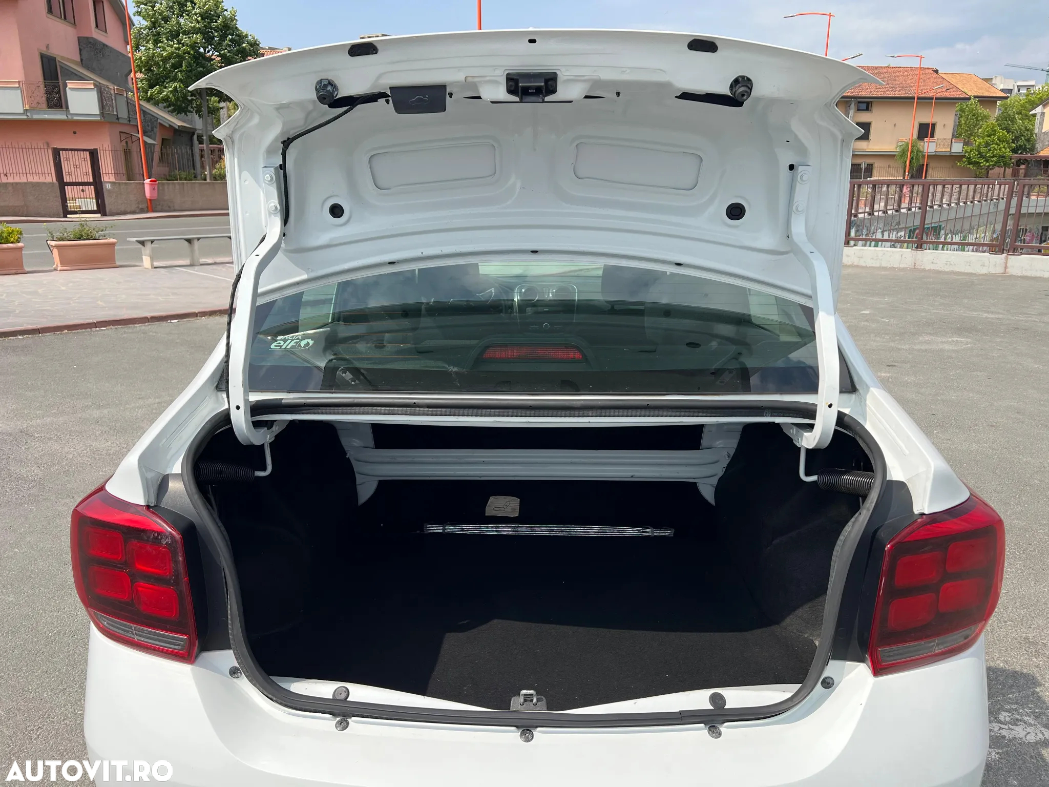 Dacia Logan - 9