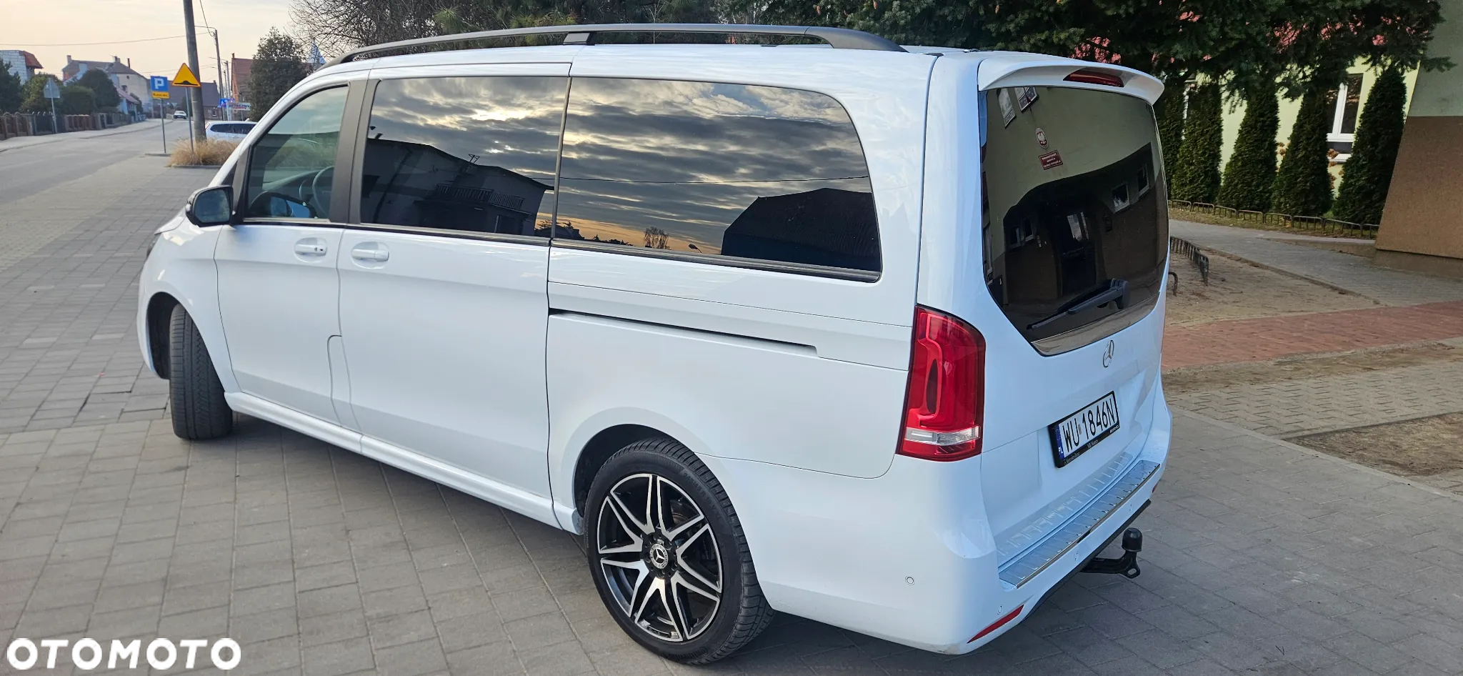 Mercedes-Benz Klasa V 250 d 4-Matic Avantgarde 9G-Tronic (d³ugi) - 7