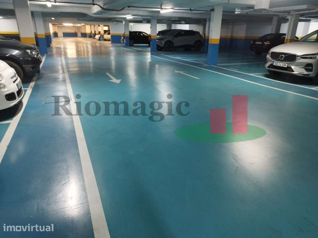Lugar de Garagem - Santarém ***RIOMAGIC*** - Grande imagem: 4/7