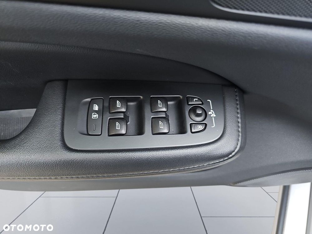 Volvo V60 - 19
