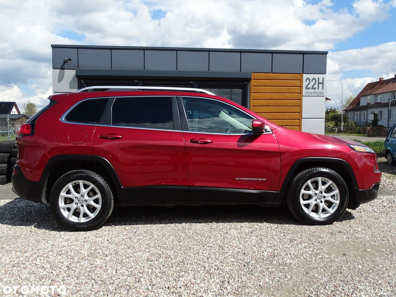 Jeep Cherokee - 5