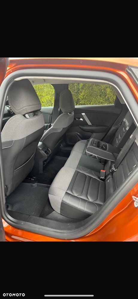 Citroën C4 1.2 PureTech Plus S&S EAT8 - 12