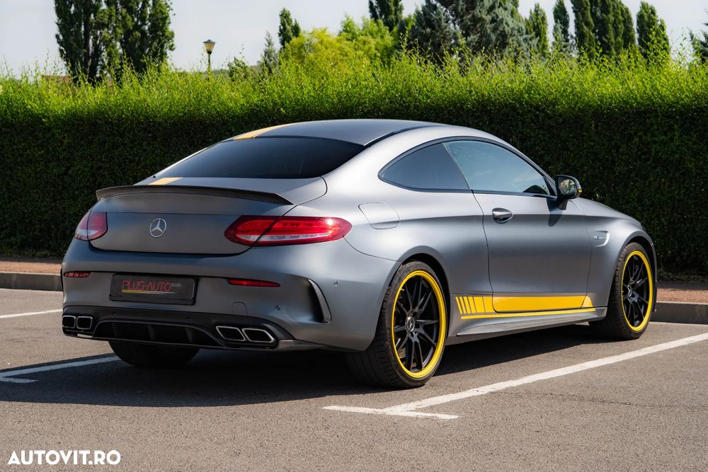 Mercedes-Benz C 63 AMG - 6