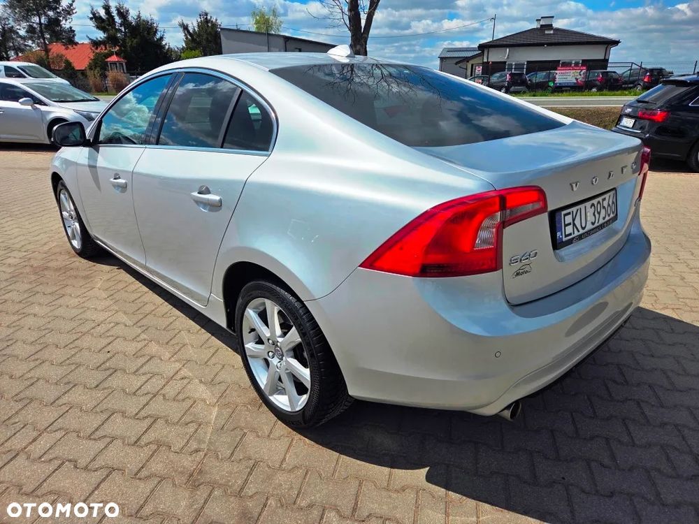 Volvo S60 D2 Drive-E Momentum - 15
