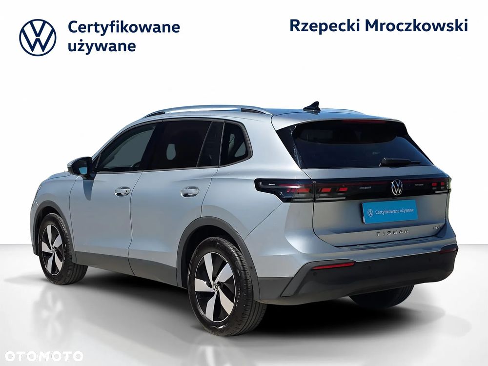 Volkswagen Tiguan 1.5 eTSI Life DSG - 4