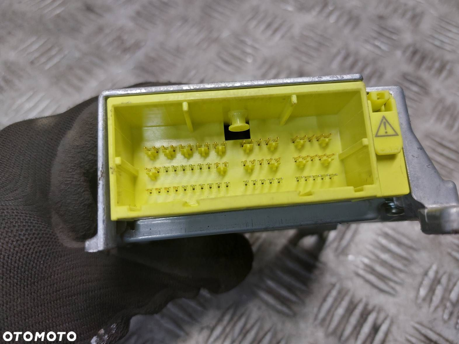 ZESTAW POSTRZAŁOWY KOKPIT SUBARU LEGACY V 2012R - 2
