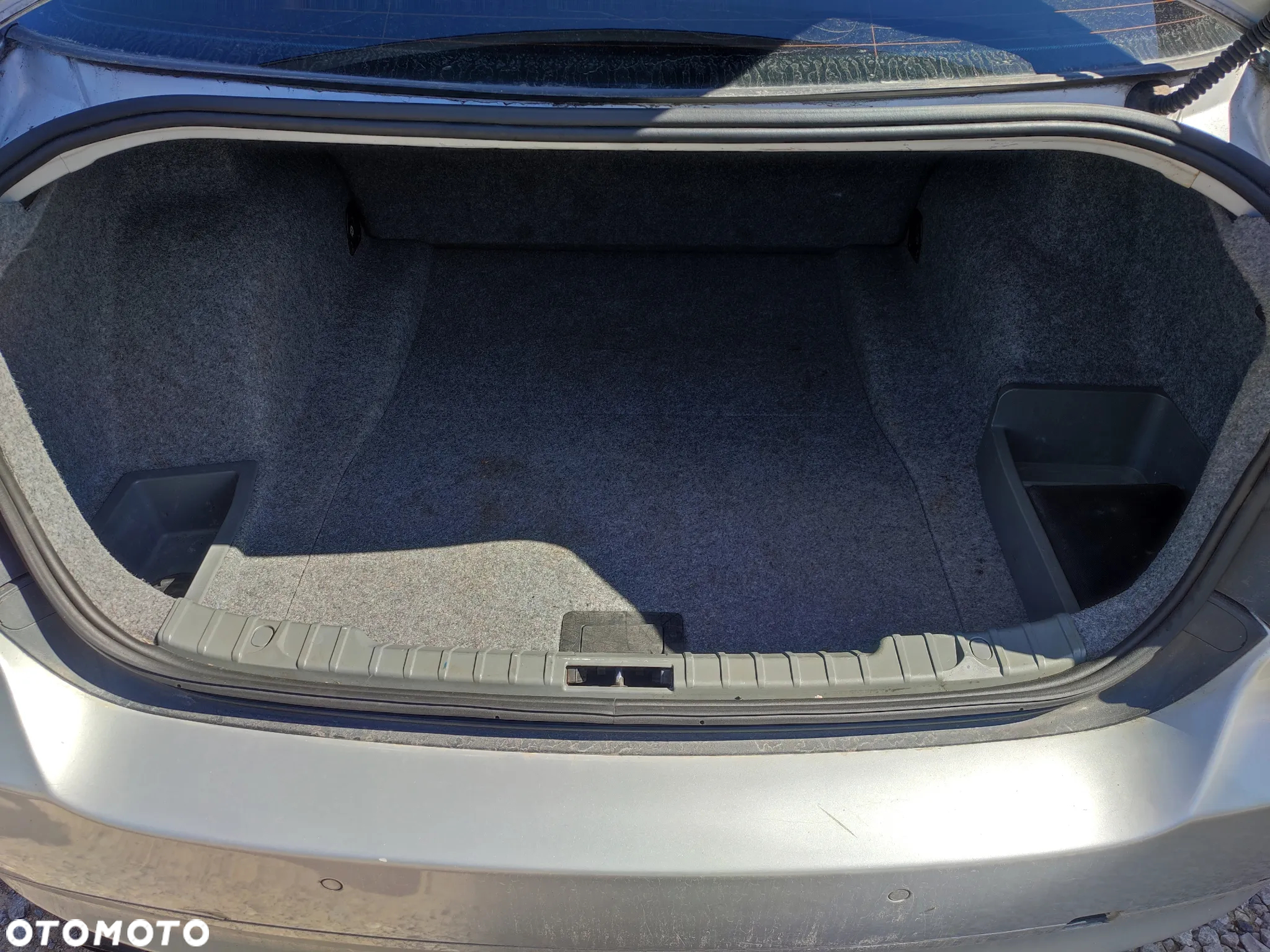 BMW Seria 3 318d - 6