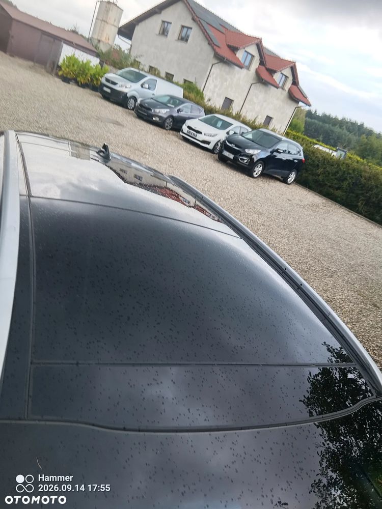 Kia Carens 1.7 CRDi 141 ISG Spirit - 29