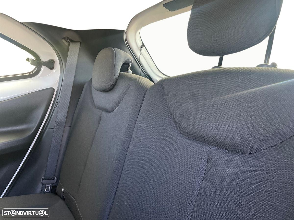 Toyota Aygo X 1.0 Play - 10