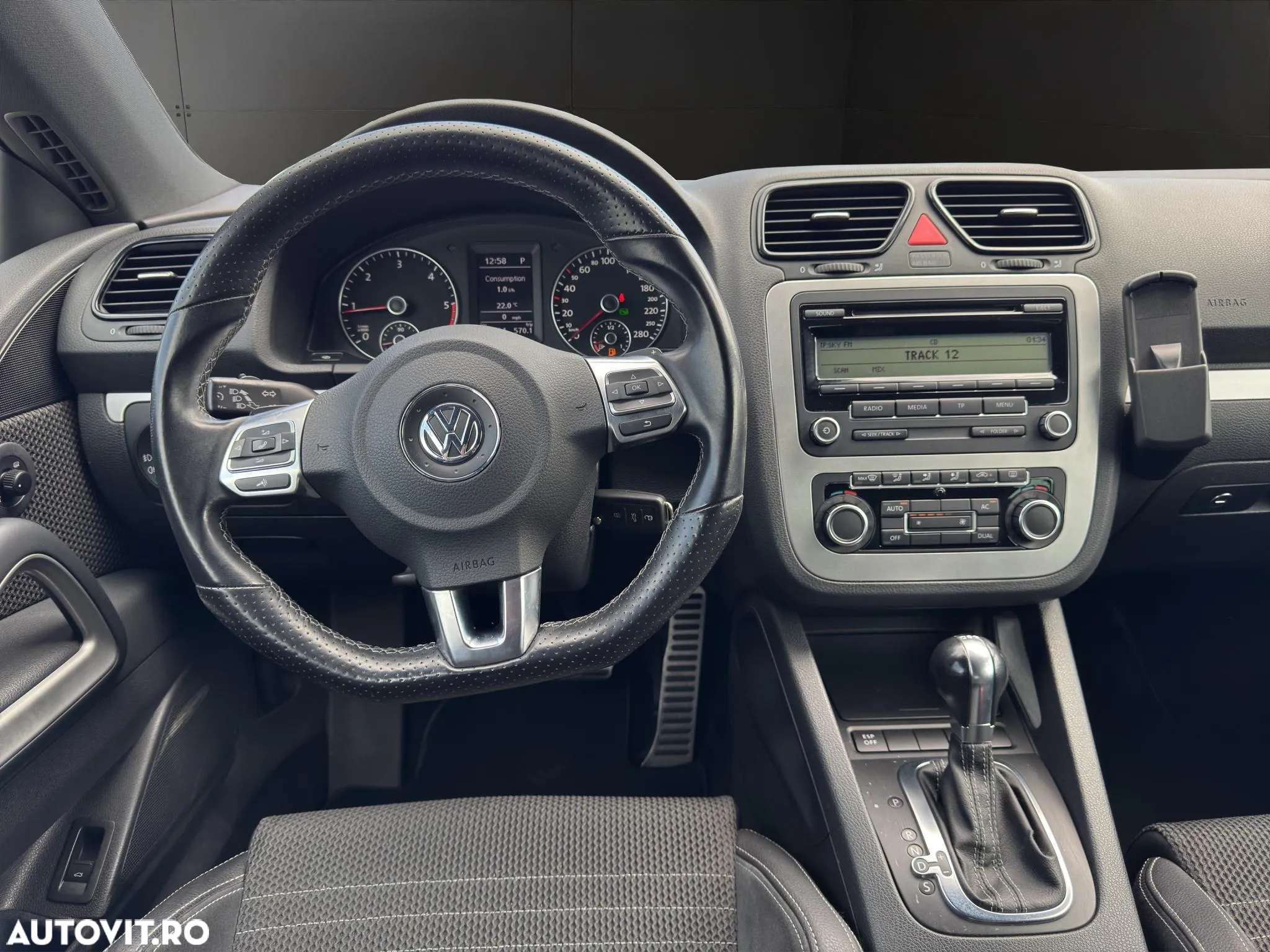 Volkswagen Scirocco 2.0 TDI DPF DSG - 6