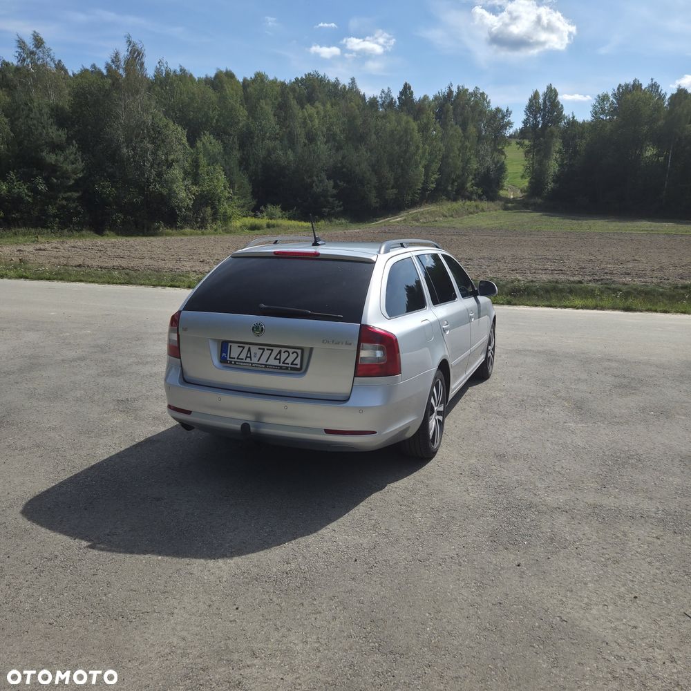 Skoda Octavia - 3