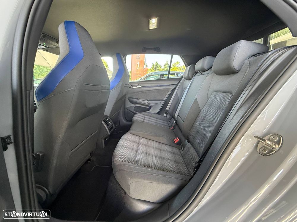 VW Golf 1.4 TSI GTE+ DSG - 41