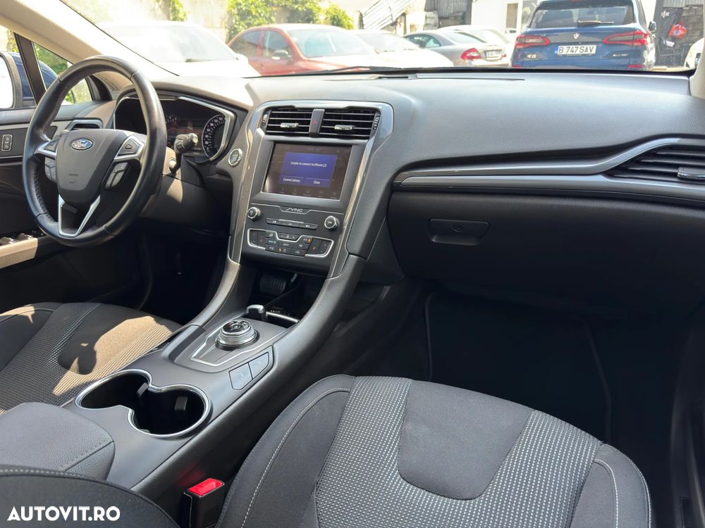 FORD Mondeo 2021 — imagine 5