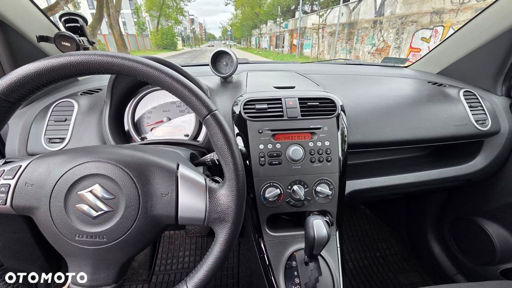 Suzuki Splash - 9