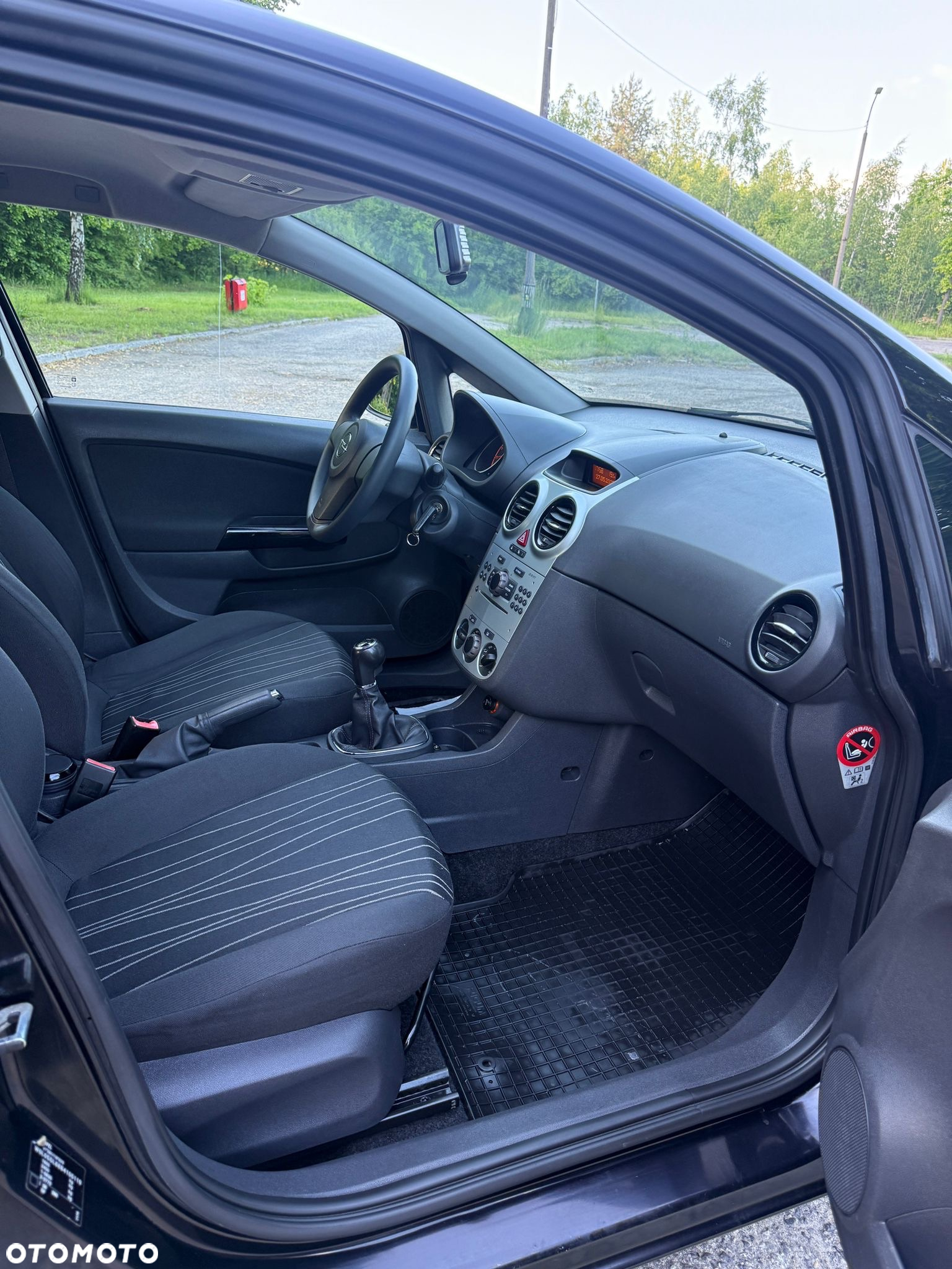 Opel Corsa 1.2 16V Enjoy - 16