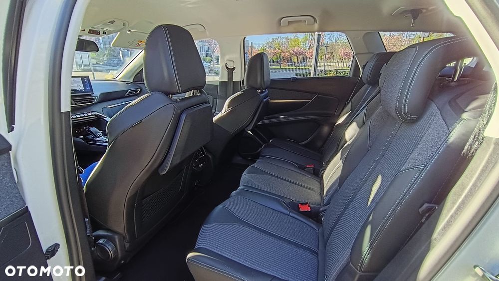 Peugeot 5008 BlueHDi 130 EAT8 Allure Pack - 19