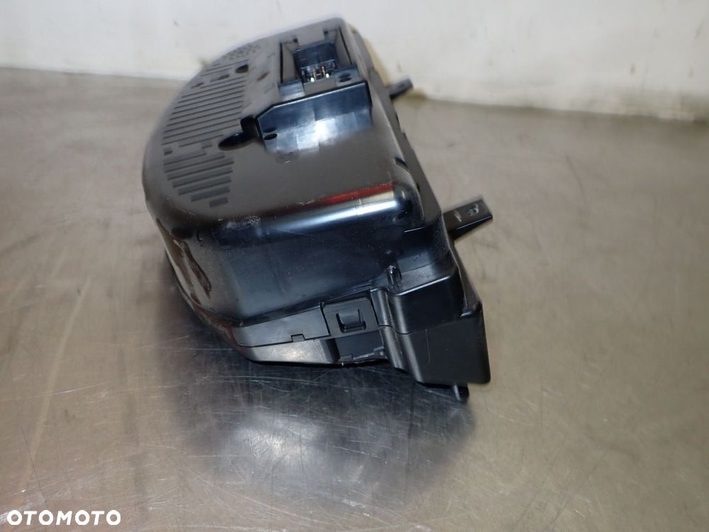 LICZNIK VOLKSWAGEN PASSAT B6 3C0920860N - 6