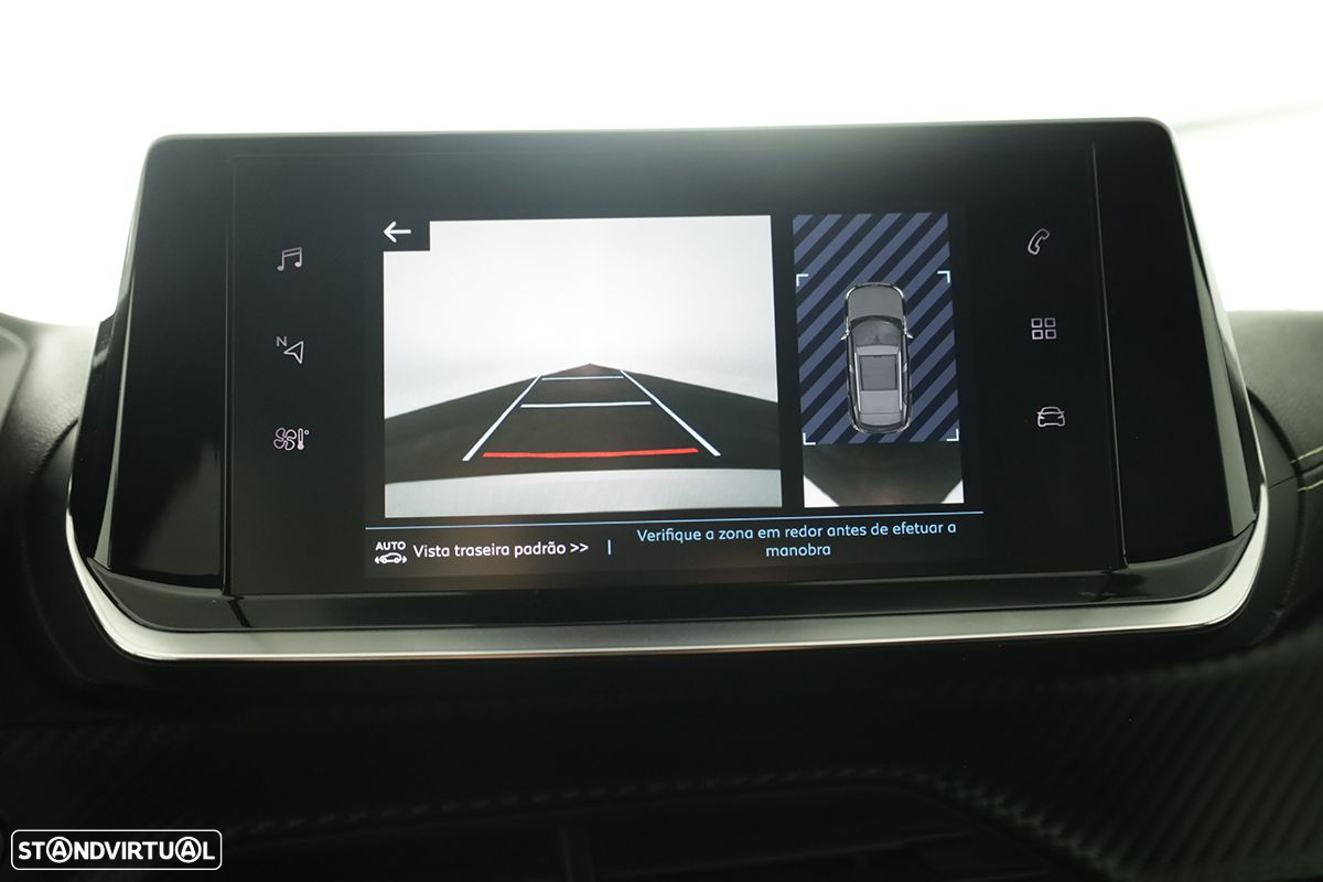 Peugeot e-2008 50 kWh GT - 13