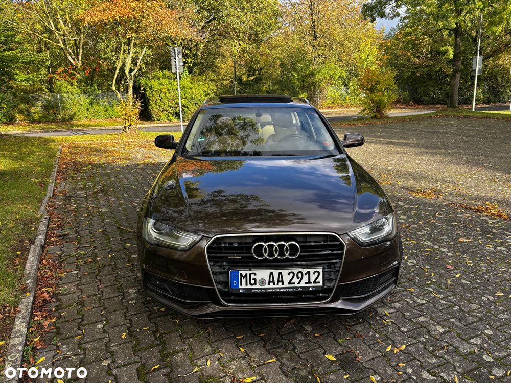 Audi A4 Avant 2014 photo 2