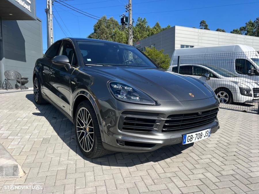 Porsche Cayenne Coupé E-Hybrid - 5