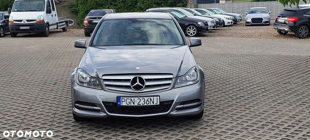 Mercedes-Benz Klasa C - 21