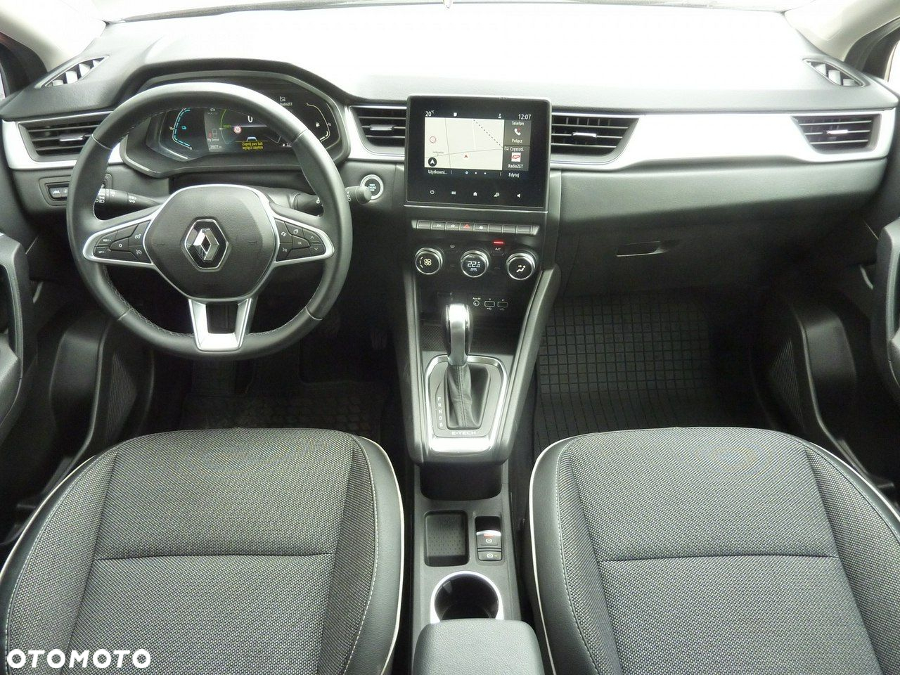 Renault Captur - 17