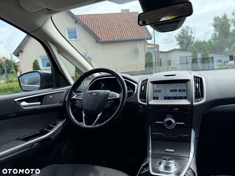Ford S-Max 2.0 TDCi Titanium PowerShift - 21