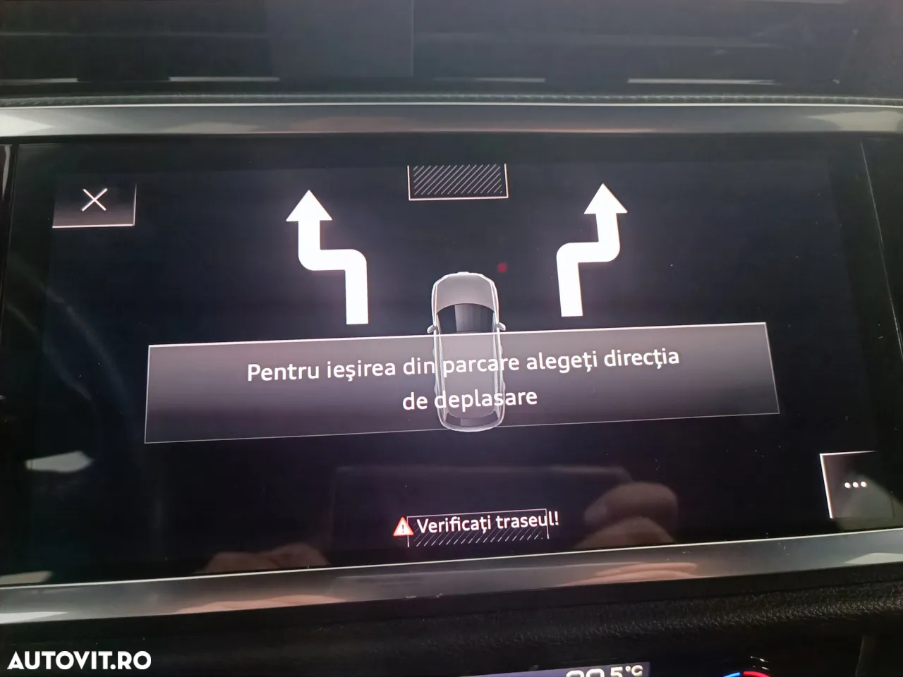 Audi Q3 35 TDI quattro S tronic S line - 23
