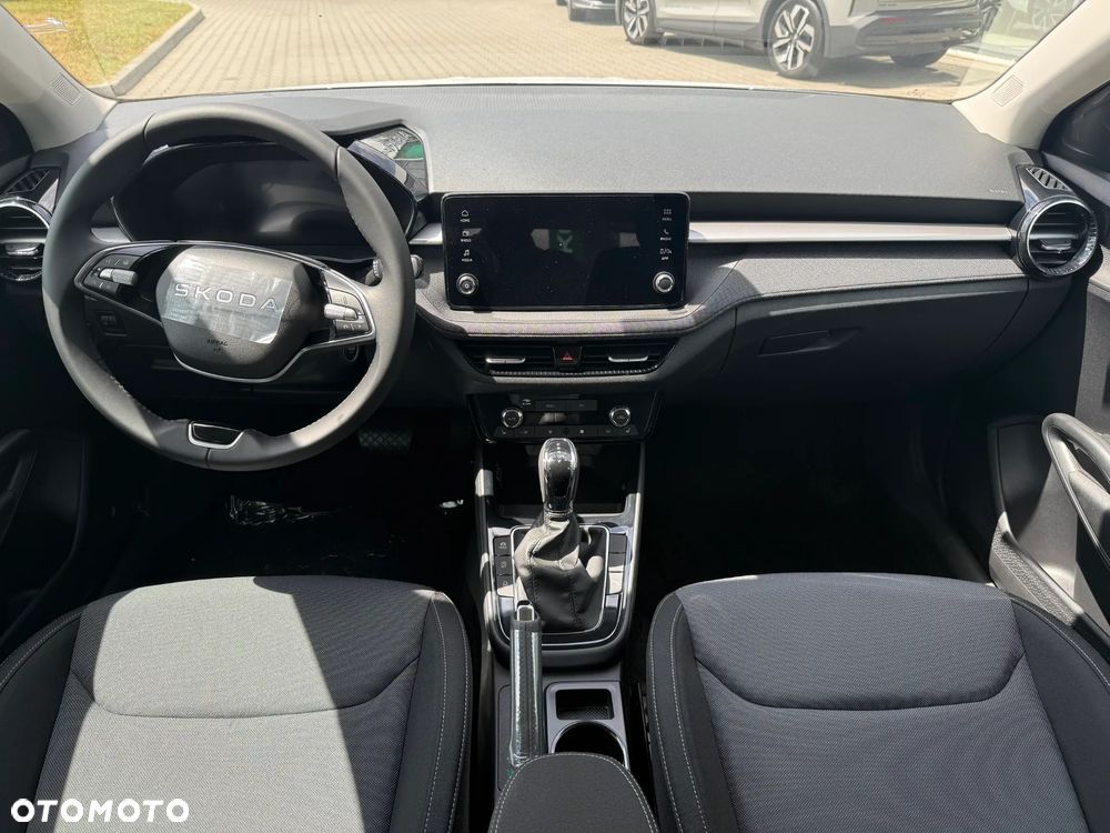 Skoda Fabia 1.0 TSI Drive DSG - 7