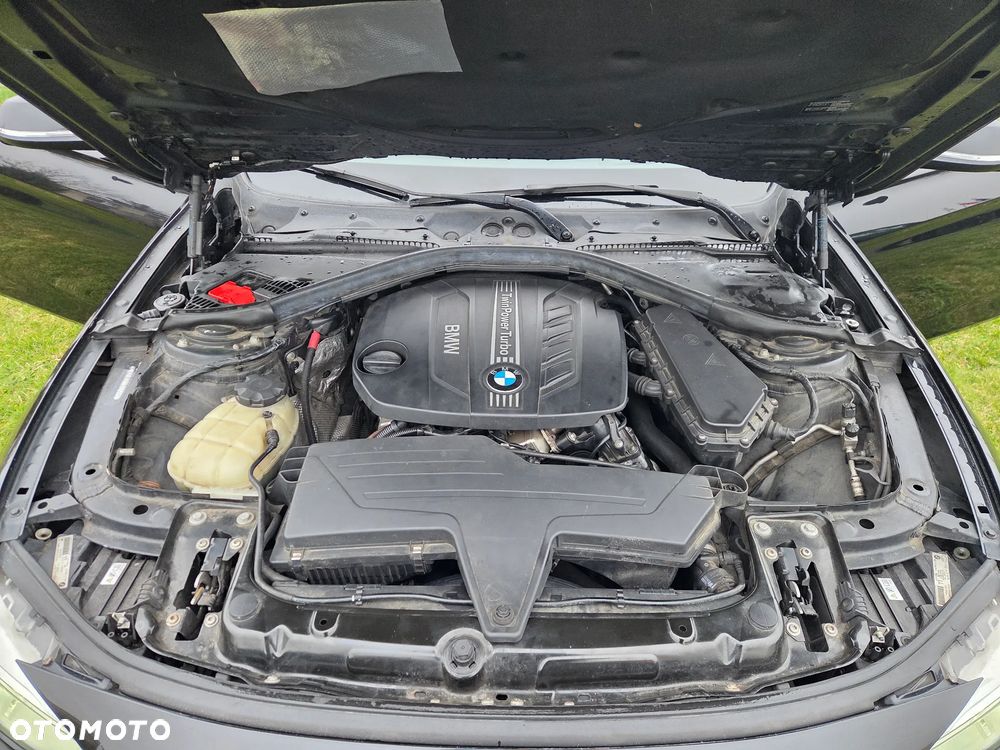 BMW Seria 3 320d Blue Performance Luxury Line - 40