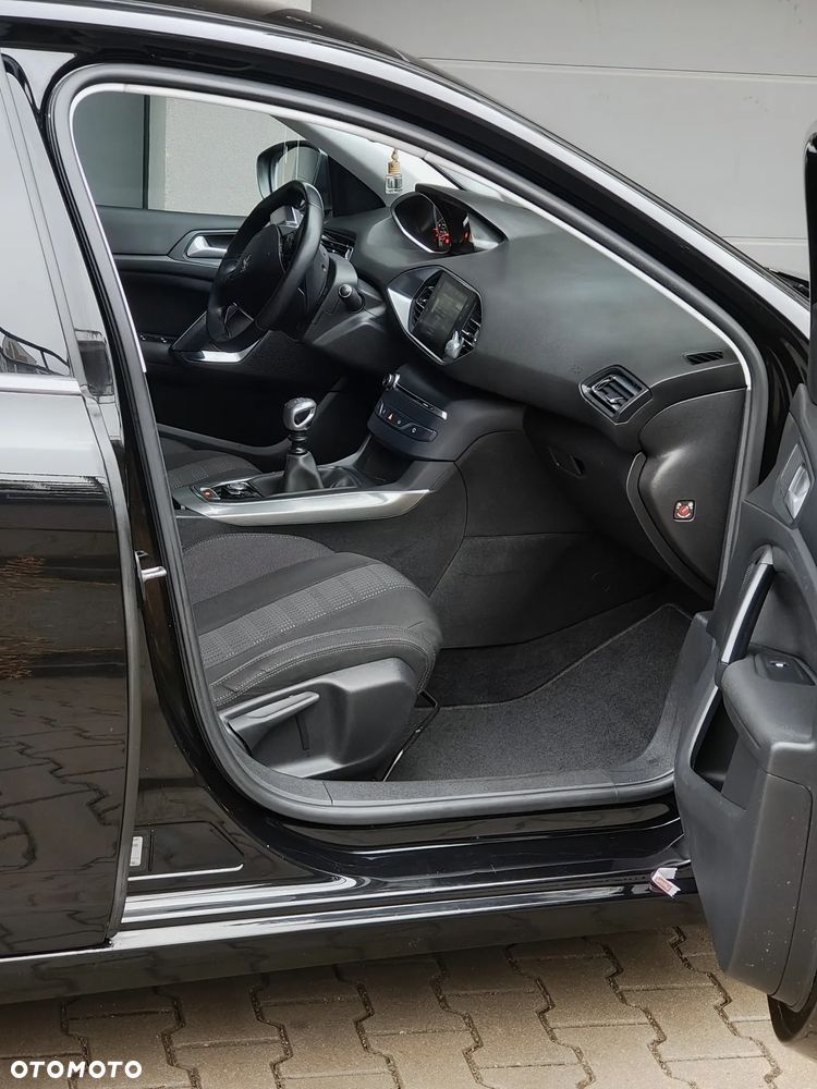Peugeot 308 - 28