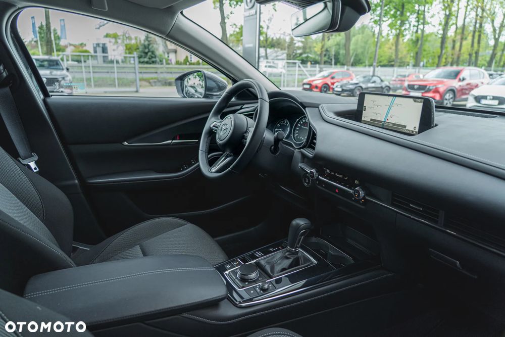 Mazda CX-30 2.0 mHEV Centre-Line 2WD - 36