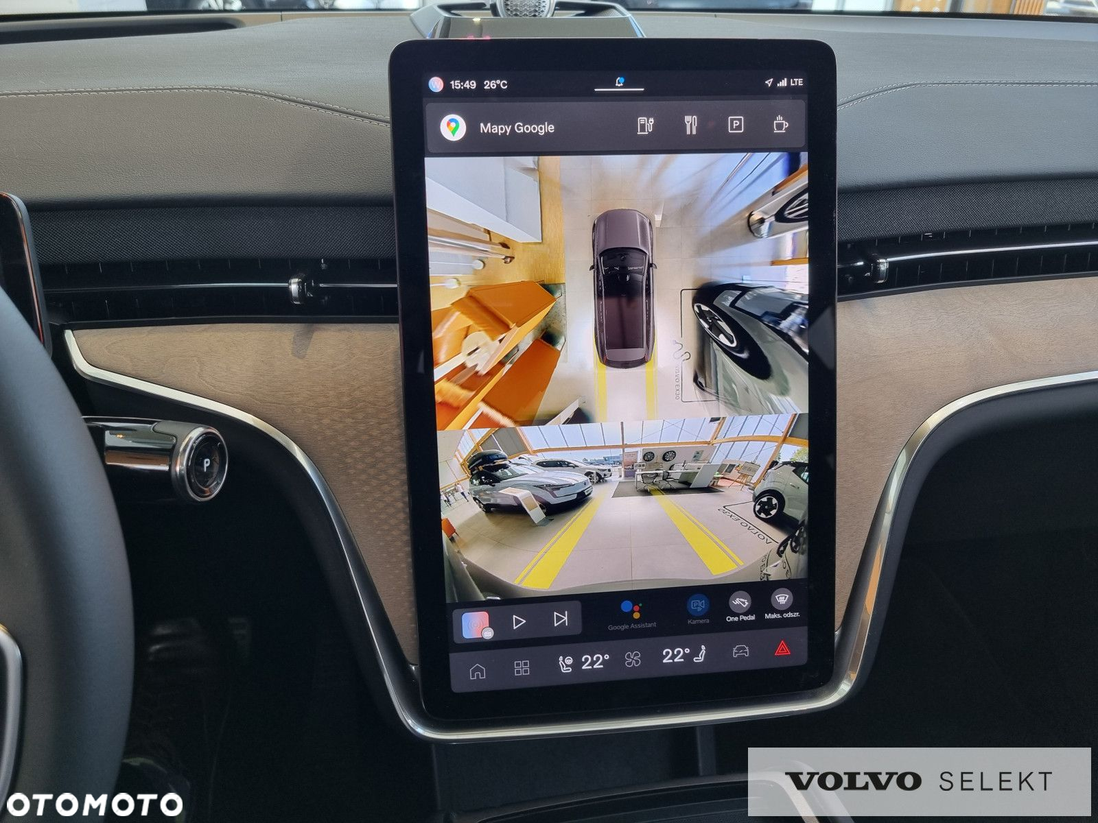 Volvo EX90 - 29