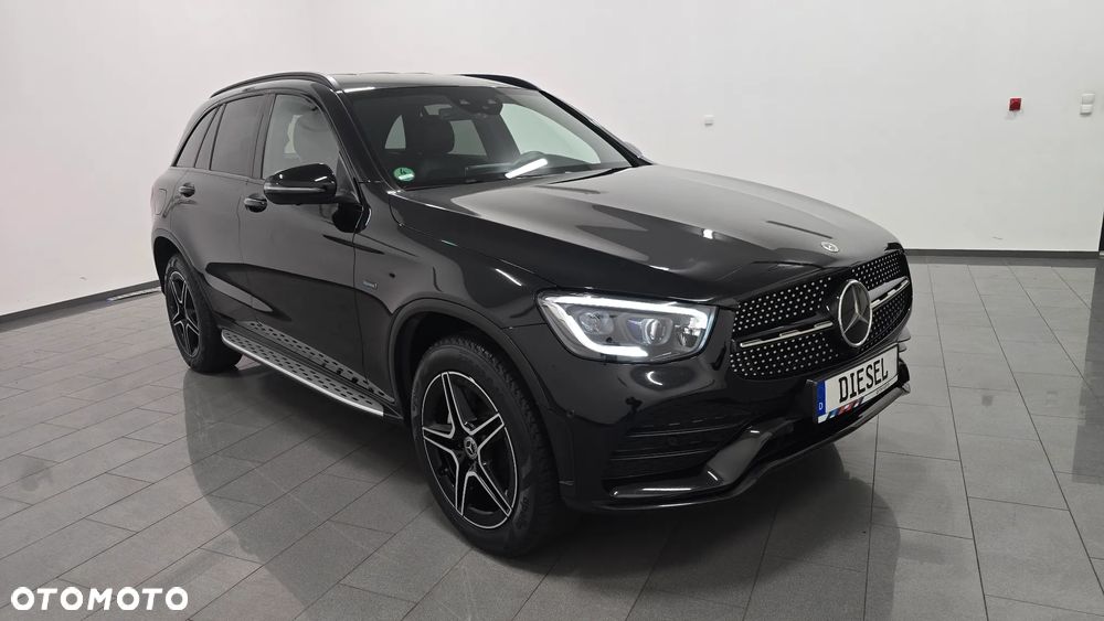 Mercedes-Benz GLC 300 de 4-Matic Business Edition - 2