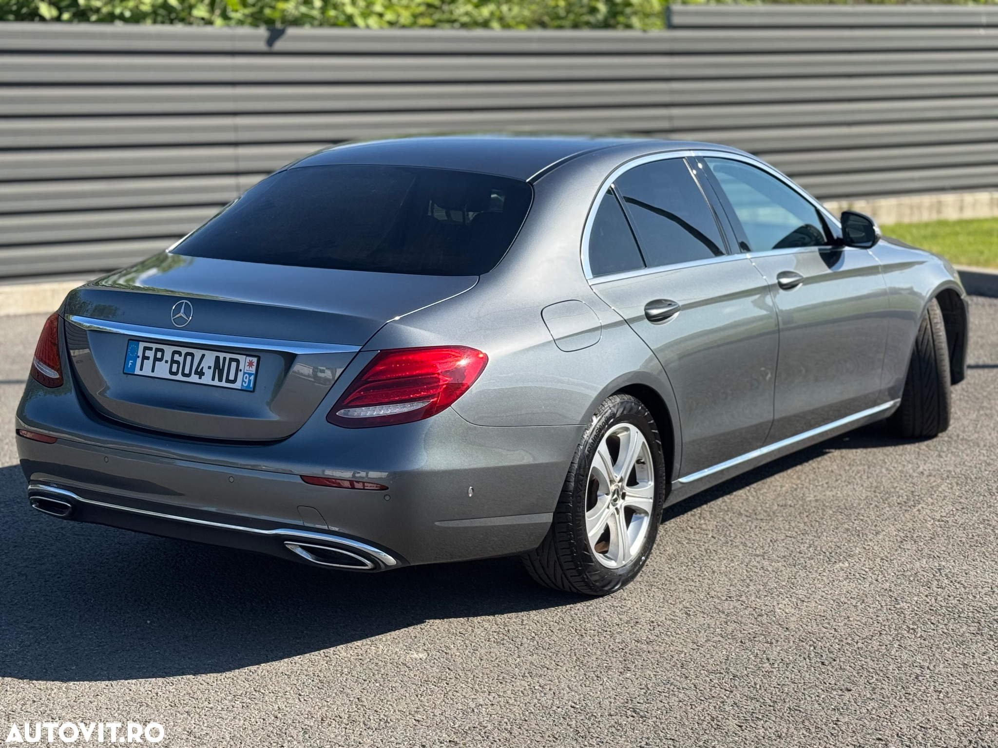 Mercedes-Benz E - 3