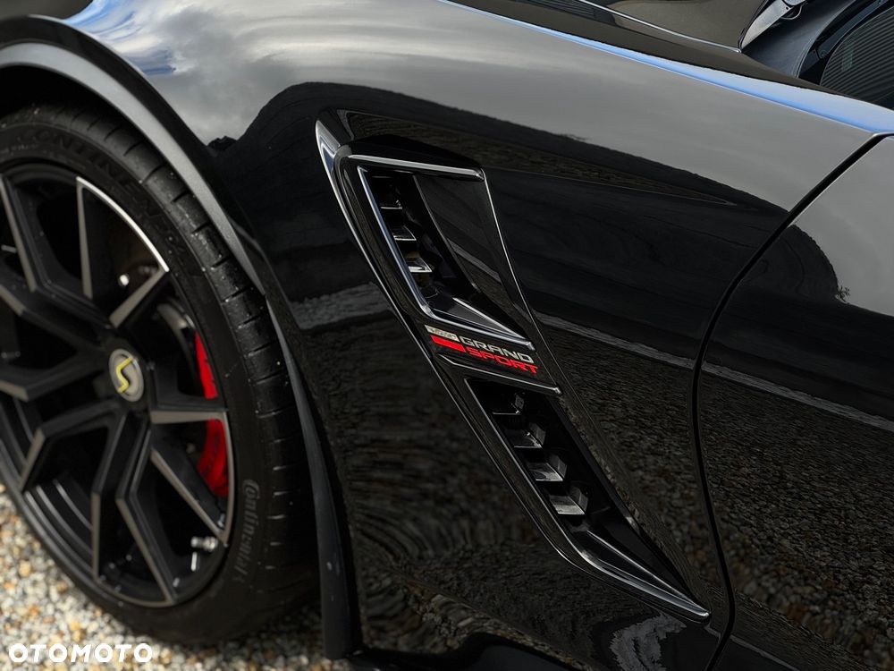 Chevrolet Corvette - 10