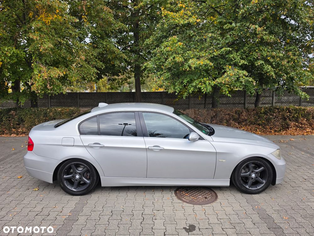 BMW Seria 3 2006 photo 3