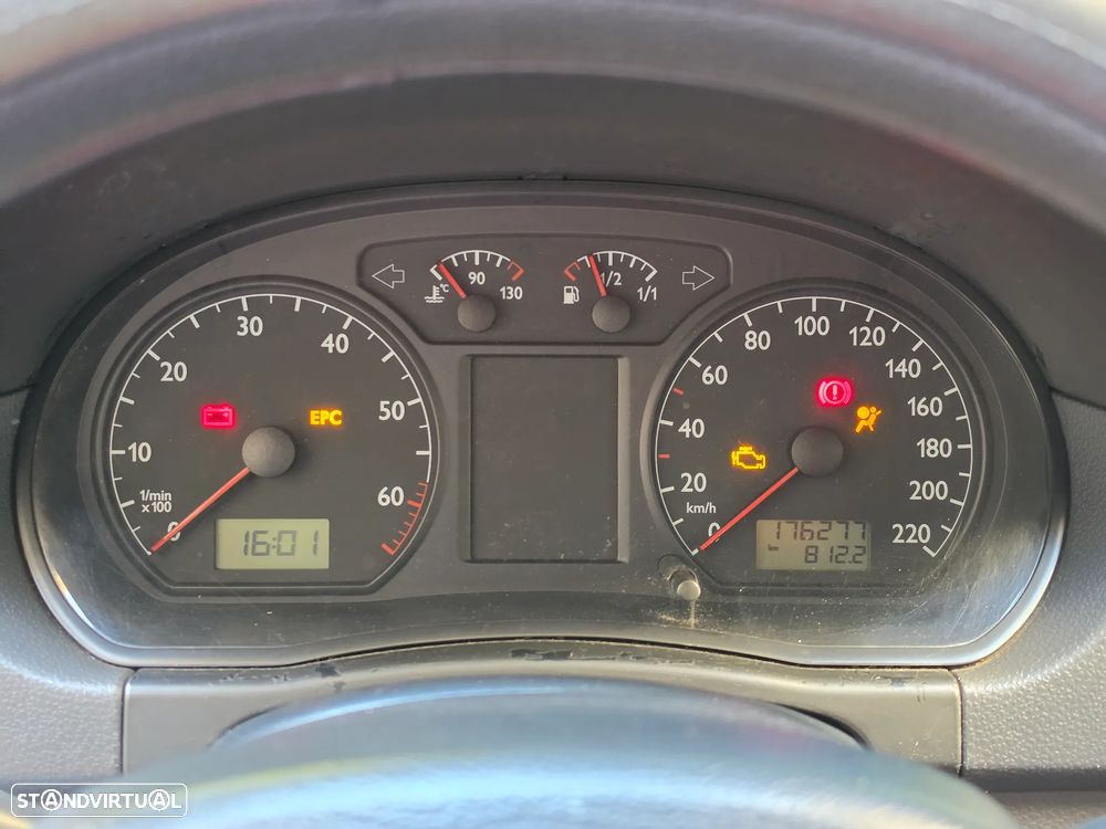 VW Polo 1.2 Confortline - 12