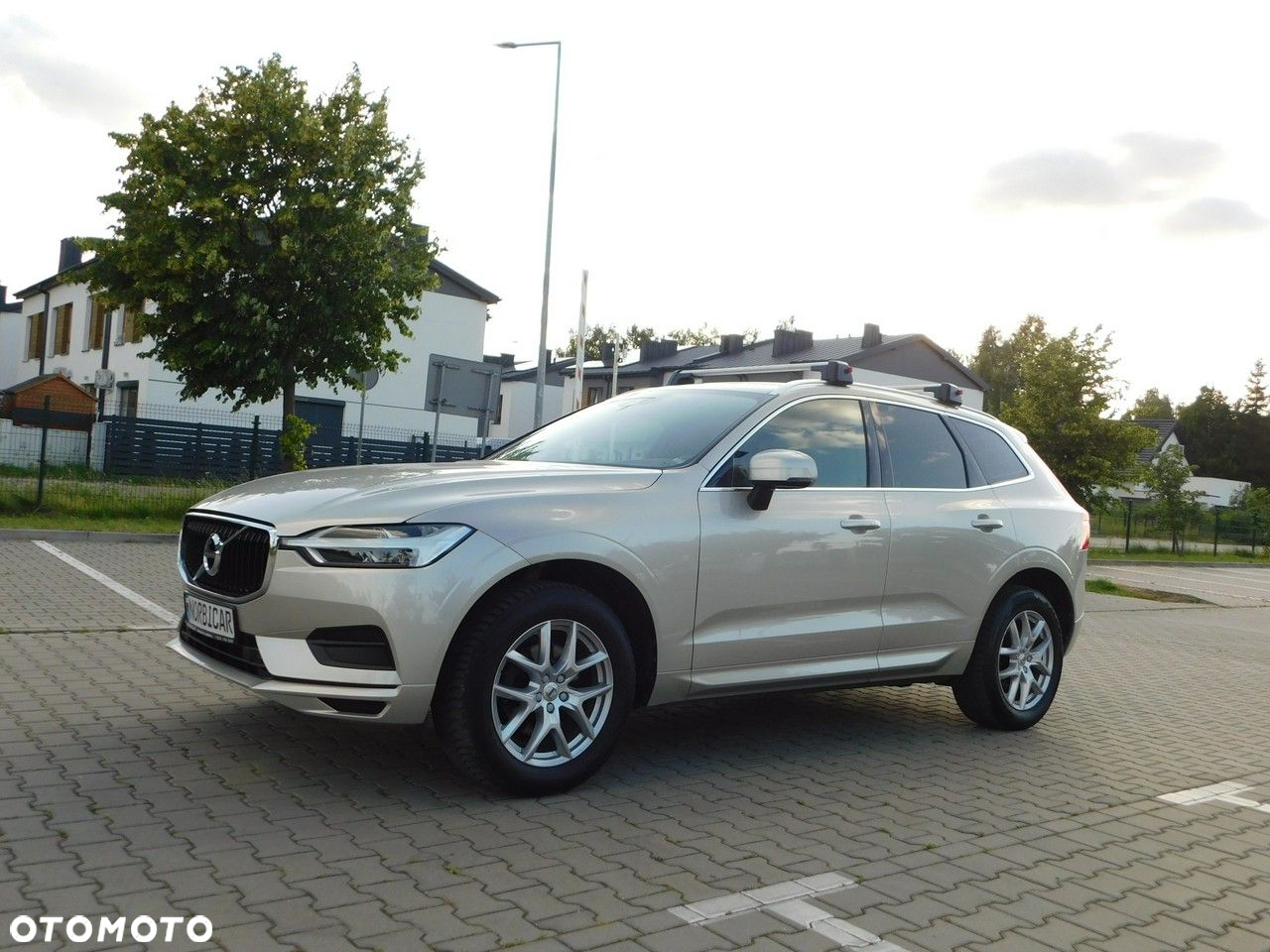 Volvo XC 60 D4 AWD Momentum Pro - 6