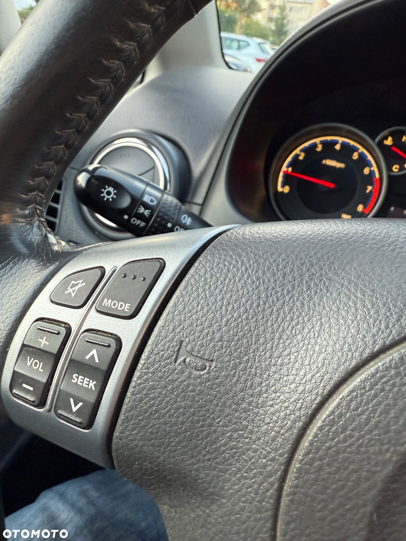 Suzuki SX4 1.6 Premium - 27