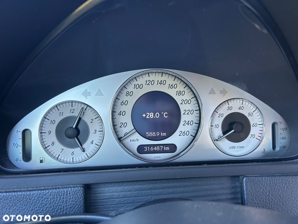Mercedes-Benz CLK 200 Kompressor Avantgarde - 8