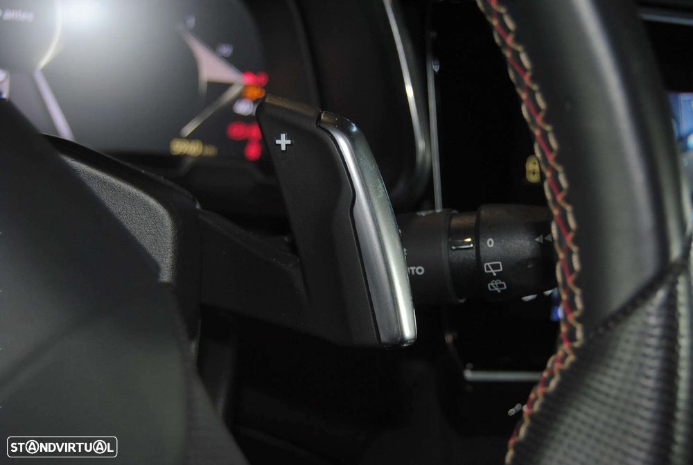 DS DS7 E-Tense Performance Line+ EAT8 - 26