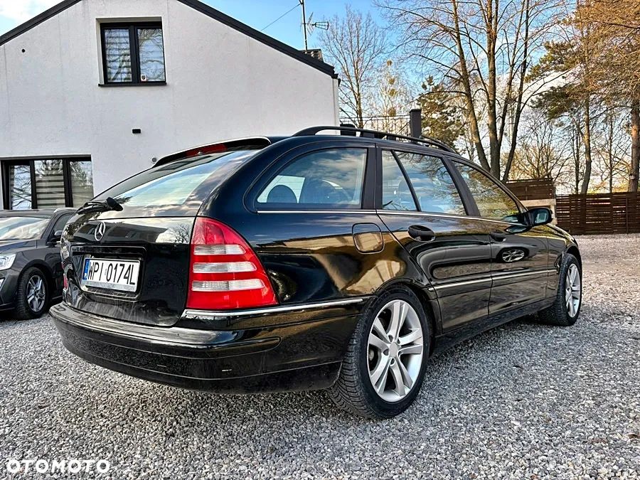 Mercedes-Benz Klasa C 200 T Kompressor Avantgarde - 7