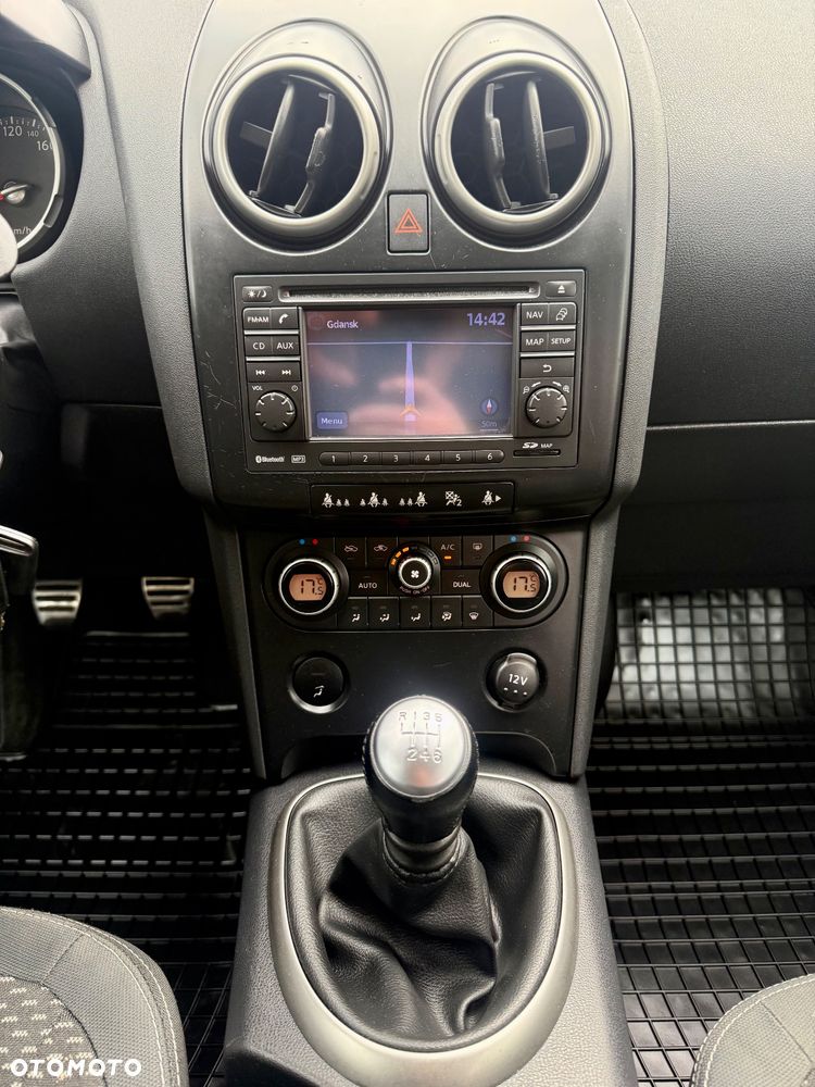 Nissan Qashqai 1.5 dCi Tekna - 25