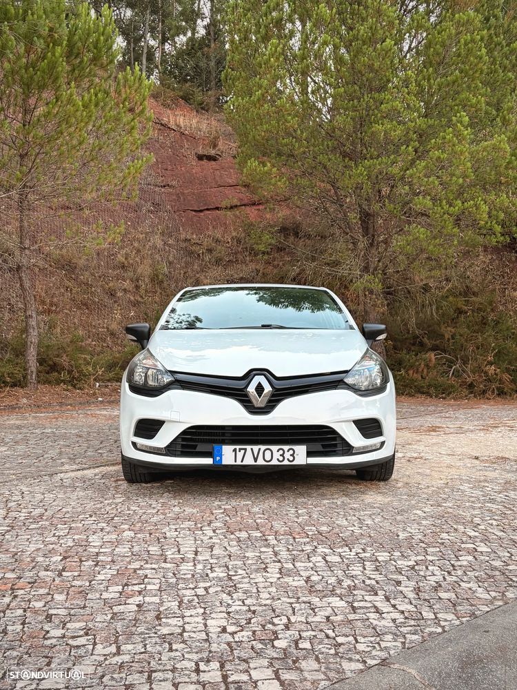 Renault Clio - 2
