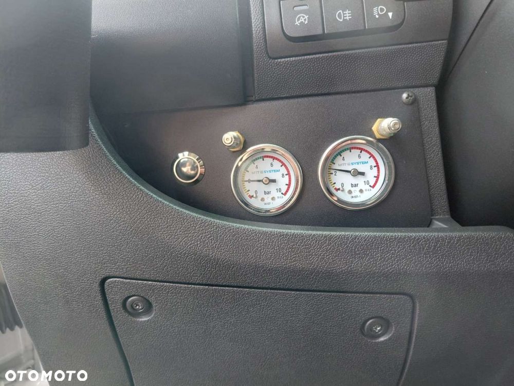 Peugeot BOXER - 20