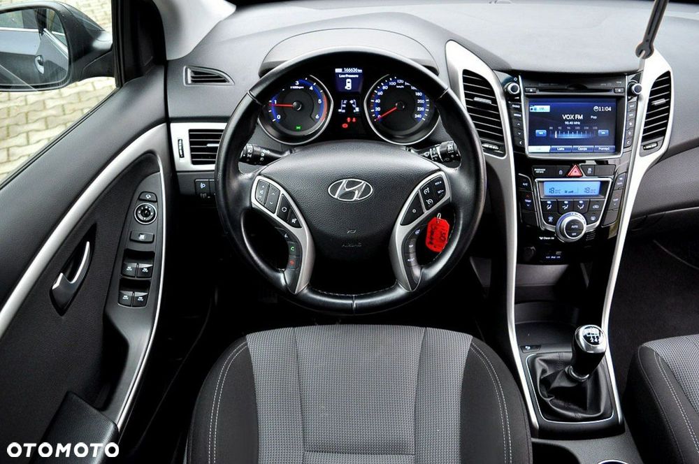 Hyundai i30 1.6 CRDi BlueDrive Premium - 7